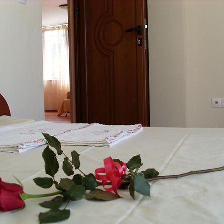 Park Apartments & Rooms Popovi Sandanski Luaran gambar