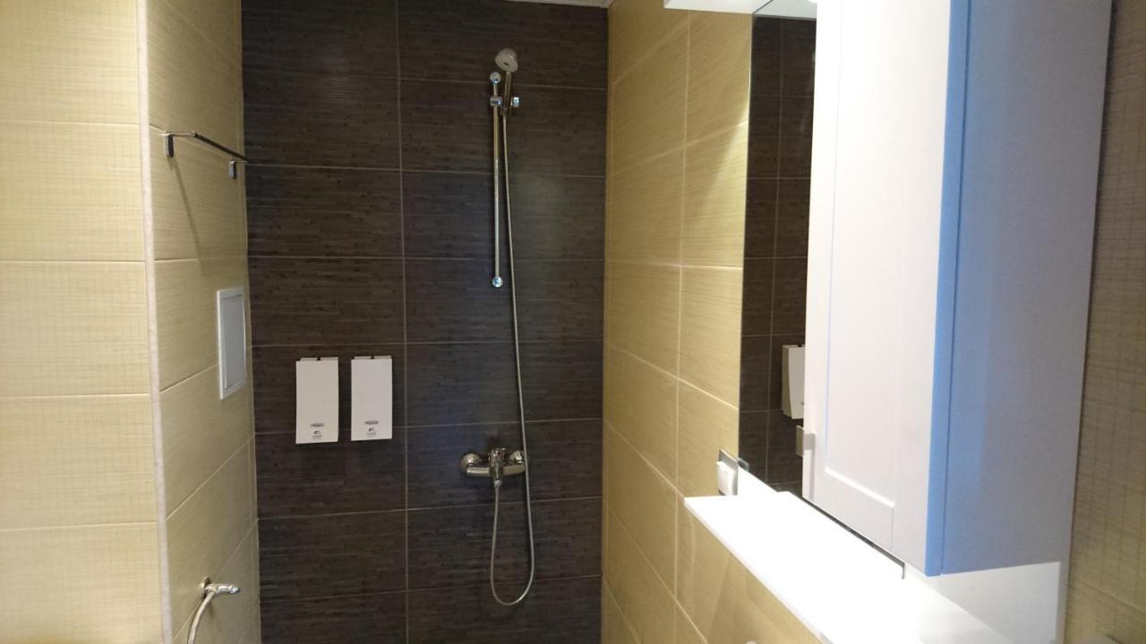 Park Apartments & Rooms Popovi Sandanski Luaran gambar