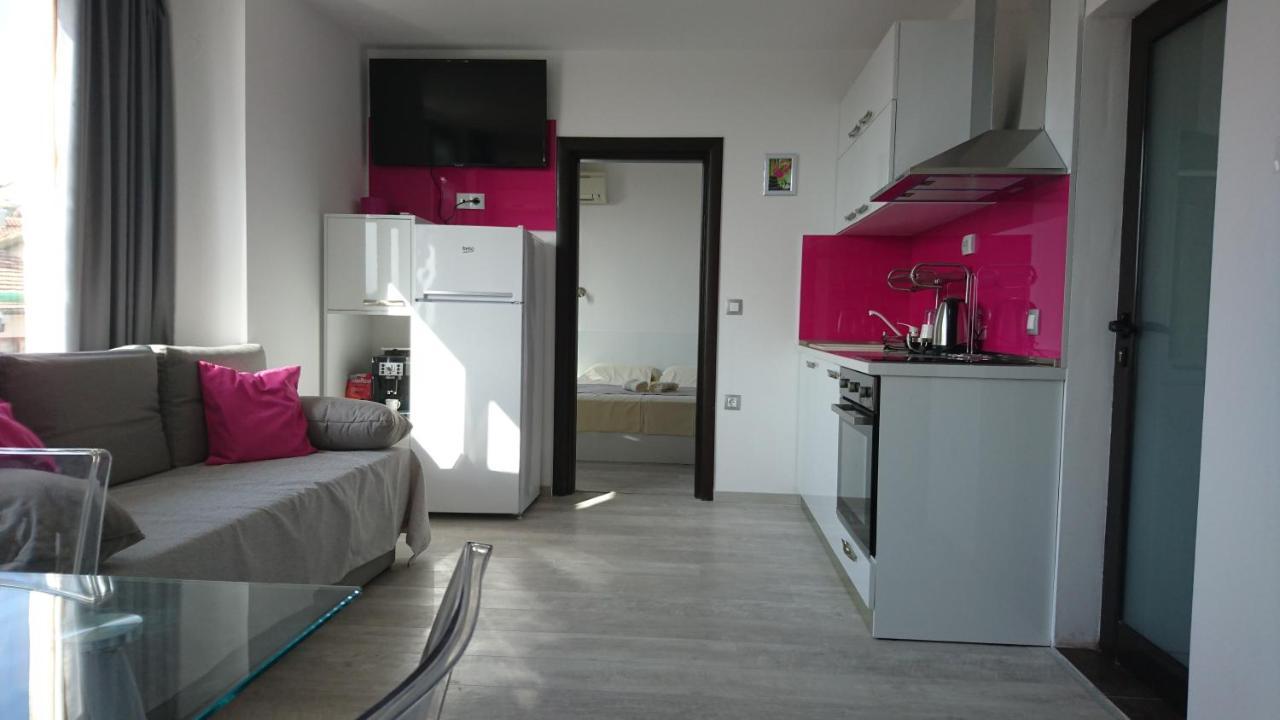 Park Apartments & Rooms Popovi Sandanski Luaran gambar