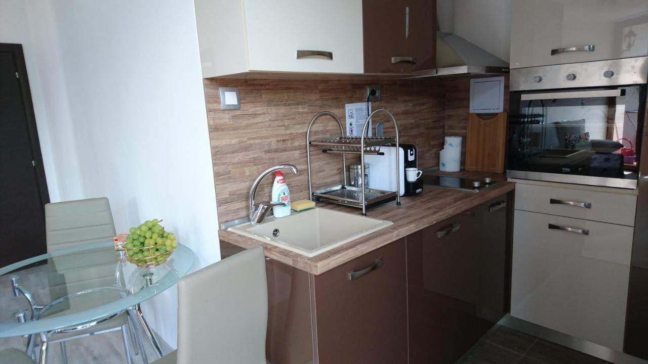 Park Apartments & Rooms Popovi Sandanski Luaran gambar