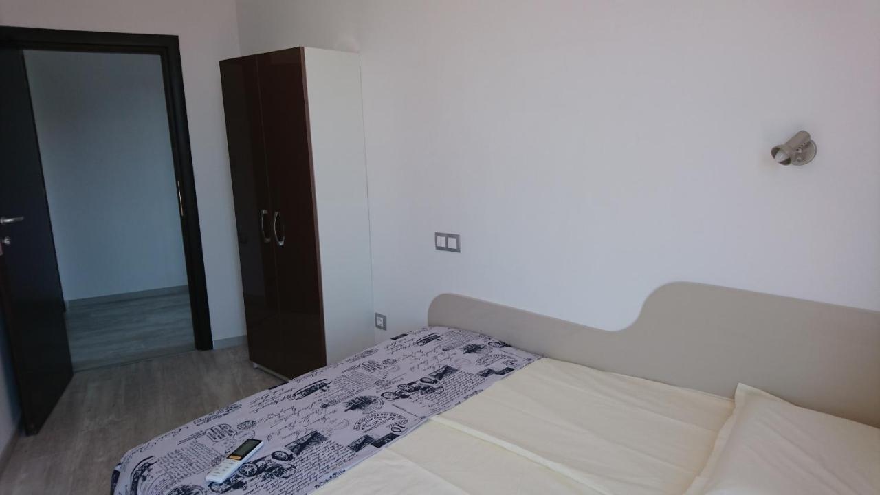 Park Apartments & Rooms Popovi Sandanski Luaran gambar