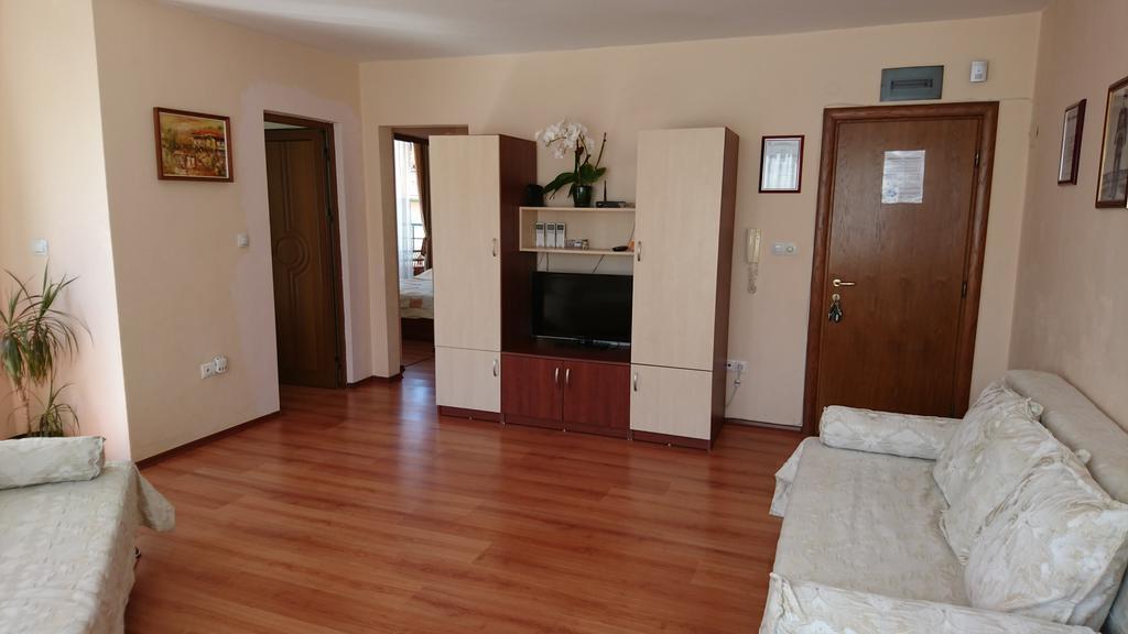 Park Apartments & Rooms Popovi Sandanski Luaran gambar